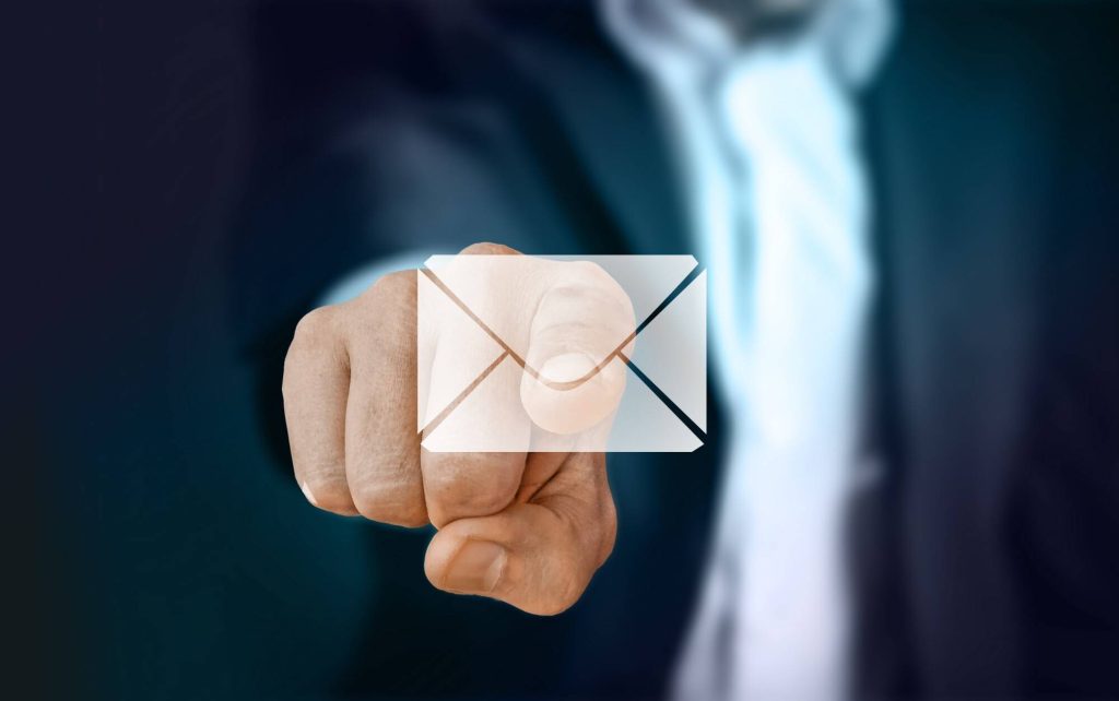 8 Strategies to Maximize Conversions From a B2B Email List